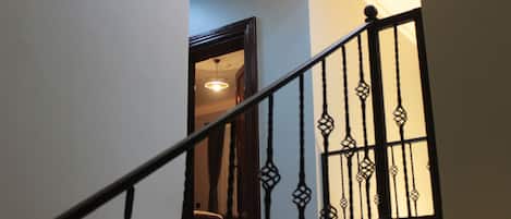 Fernseher, Computerbildschirme, Drucker