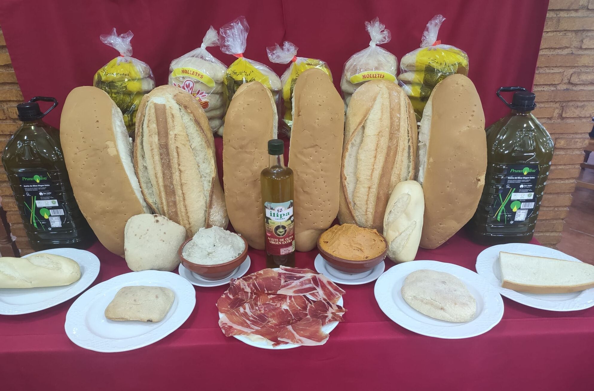 Daily cooked-to-order breakfast for a fee