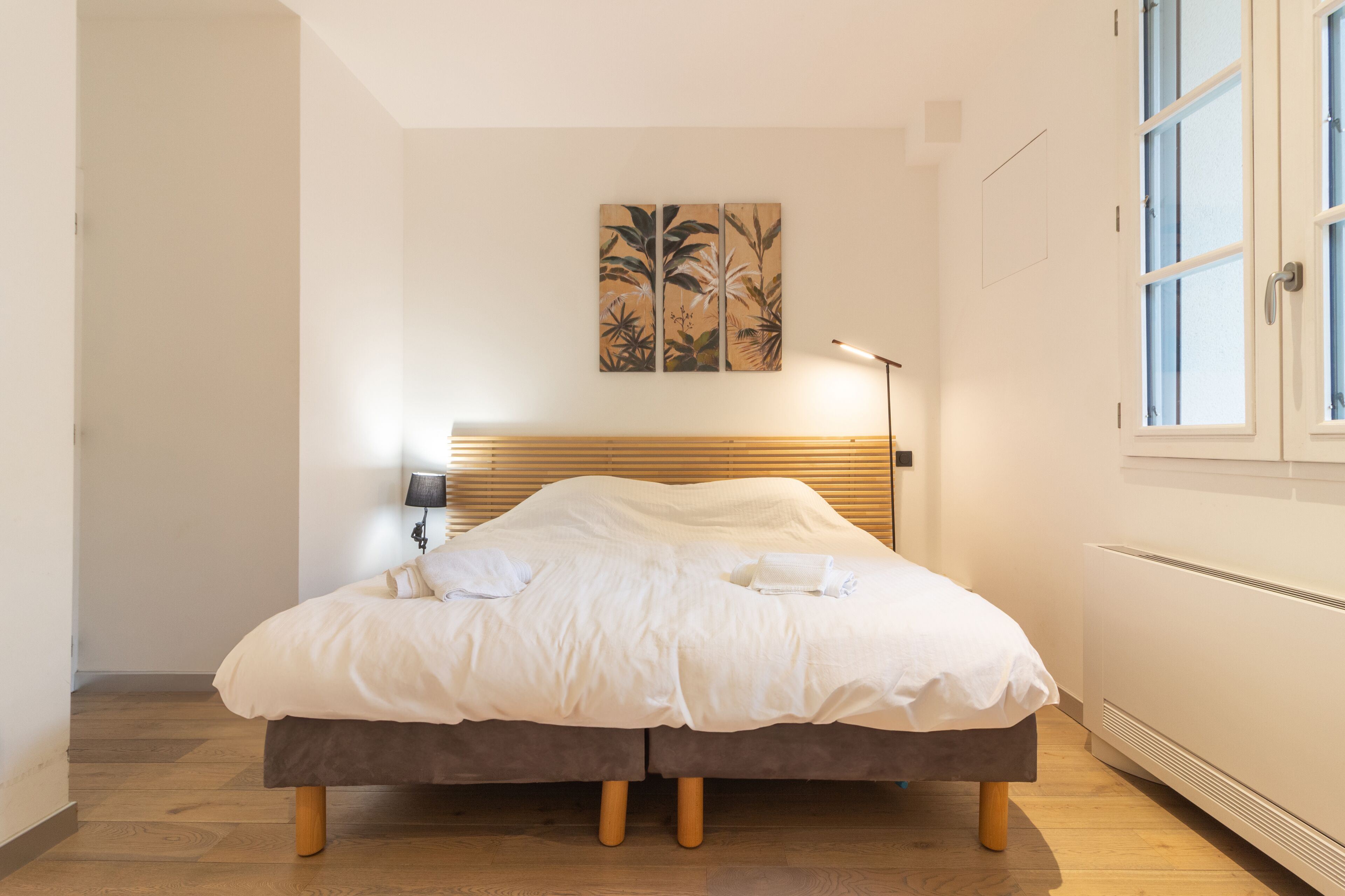 1 chambre, bureau, fer et planche à repasser, Wi-Fi gratuit