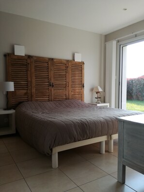 3 bedrooms, iron/ironing board, free WiFi