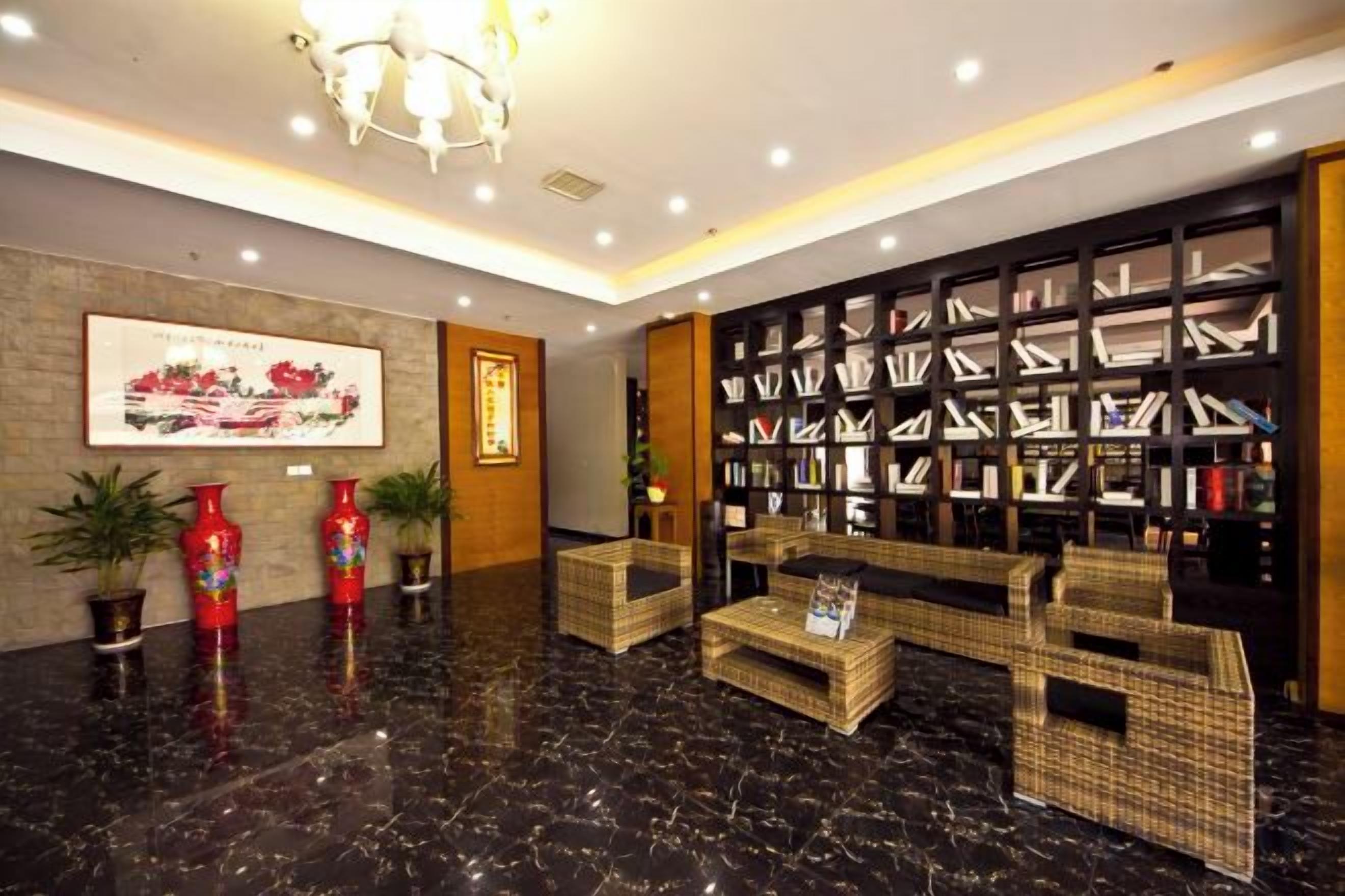 Khu sảnh