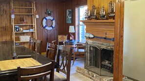 Dining - Family Reunion Estate for 23 with pool and incredible island views. (St. Marys)