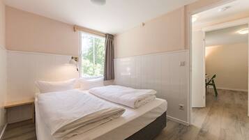 1 camera, ferro/asse da stiro, Wi-Fi, lenzuola