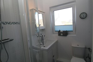 Bathroom - Wonderful vacation apartment, suitable for 4 people (Hörnum auf Sylt)
