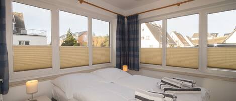 2 chambres, accĂšs au Wi-Fi (inclus), accessible en fauteuil roulant