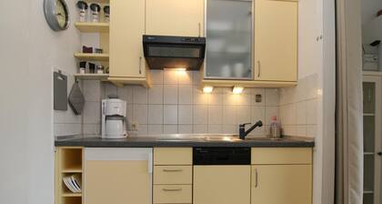Vacation apartment for up to 2 people. Quiet location,