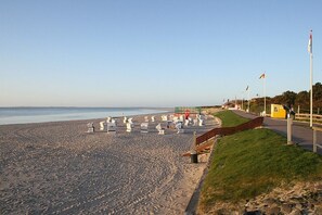 Nær stranden