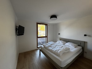 4 bedrooms, free WiFi - Luxury apartment, ski-in/ski-out with parking and WIFI, Les Carroz d'Arâches (Les Carroz d'Arâches)