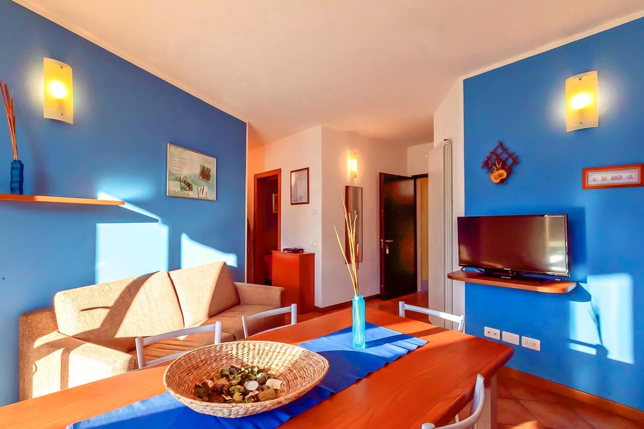 Collina Coratina Holiday Apartment With Pool - Domaso
