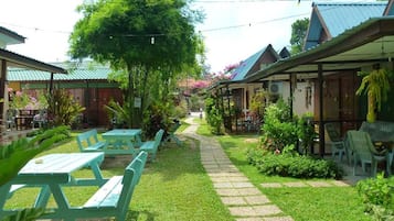 Phòng 3 Deluxe, ban công | Quang cảnh từ phòng