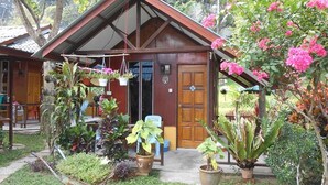 Exterior - Cheers Chalet (Tioman Island)