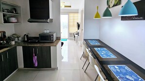 Apartemen, 1 kamar tidur, balkon | Area keluarga