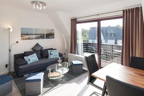 Fernseher, Stereoanlage