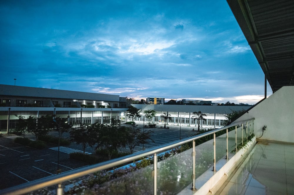 Agora Apartments