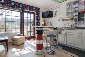 Interior - This beautiful, bright and maritime-style vacation apartment (Hörnum)
