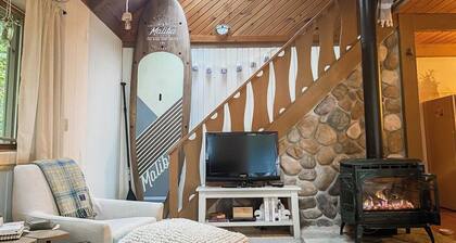 "Snug Life" - Sturgeon Bay Lakeshore Cabin - Barrel Sauna