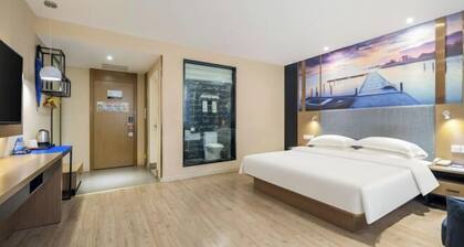 Yeste Hotel (Tianyang)