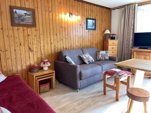 TV - Cozy studio at the foot of the slopes in Plagne Village (Plagne Villages)