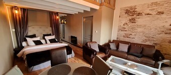 Charming Historic House Near Nancy: Terrace, Equestrian School, Golf, Hiking Trails