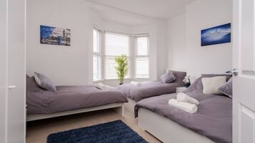 3 bedrooms, iron/ironing board, travel crib, WiFi