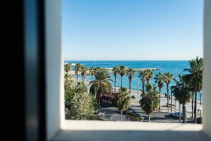 Interior - Luxury 1 bedroom apartment with private rooftop terrace in Barceloneta (Barcelona)