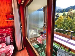 Interior - Cozy studio for 4 with balcony, peaceful and near slopes (Le Grand-Bornand)