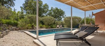 Quiet little Garrigue paradise with private pool, 3 bedrooms and air conditioning throughout