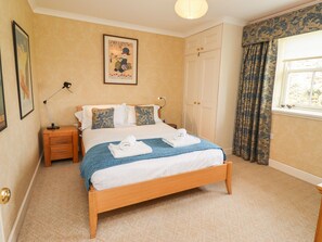 Interior - Harness Lodge (Seahouses)