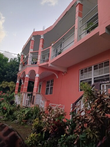 Mountain and Sea View Stay