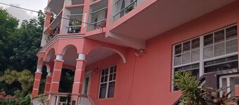 Mountain and Sea View Stay