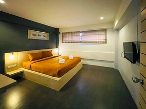 Double Room, Shared Bathroom | Hypo-allergenic bedding, memory-foam beds, bed sheets - Rabbitel Phuket (Phuket)