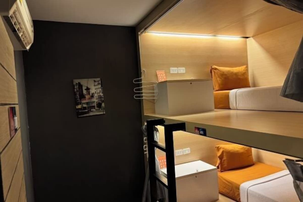 Allergikerbettwaren, Betten mit Memory-Foam-Matratzen, Bettwäsche