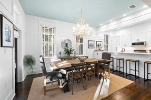 Casa, 4 habitaciones | Restauración