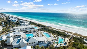 House, 4 Bedrooms | Beach