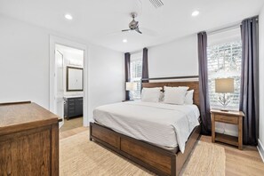 Ferienhaus, 5 Schlafzimmer | 5 Schlafzimmer, individuell dekoriert, individuell eingerichtet