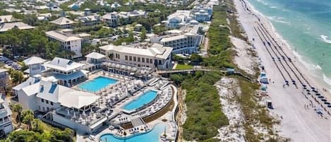 Condo, 2 Bedrooms | Exterior