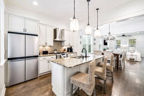 Ferienhaus, 5 Schlafzimmer | Eigene Küche | Kühlschrank, Ofen, Wasserkocher mit Kaffee-/Teezubehör, Toaster