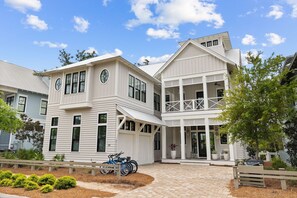 House, 5 Bedrooms | Exterior - 6 Min Bike Ride To Beach! Private Pool With Lake Views In Watercolor! 5br! 5 Bedroom Home by RedAwning (Santa Rosa Beach)