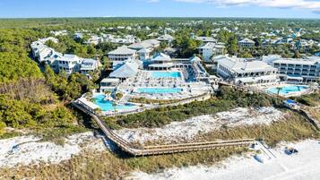 Condo, 2 Bedrooms | Exterior