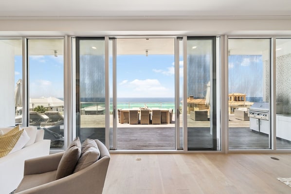 Interior - Luxurious Penthouse Condo With Stunning Gulf Views! #402 Viridian In Seagrove 5br Sleeps 12 5 Bedroom Condo by RedAwning (Santa Rosa Beach)