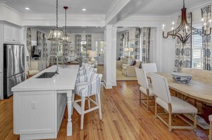 Dining - Steps From Lazy River At Camp Watercolor 164 Pond Cypress Luxurious Decor 4 Br, Slps 10 4 Bedroom Home by RedAwning (Santa Rosa Beach)