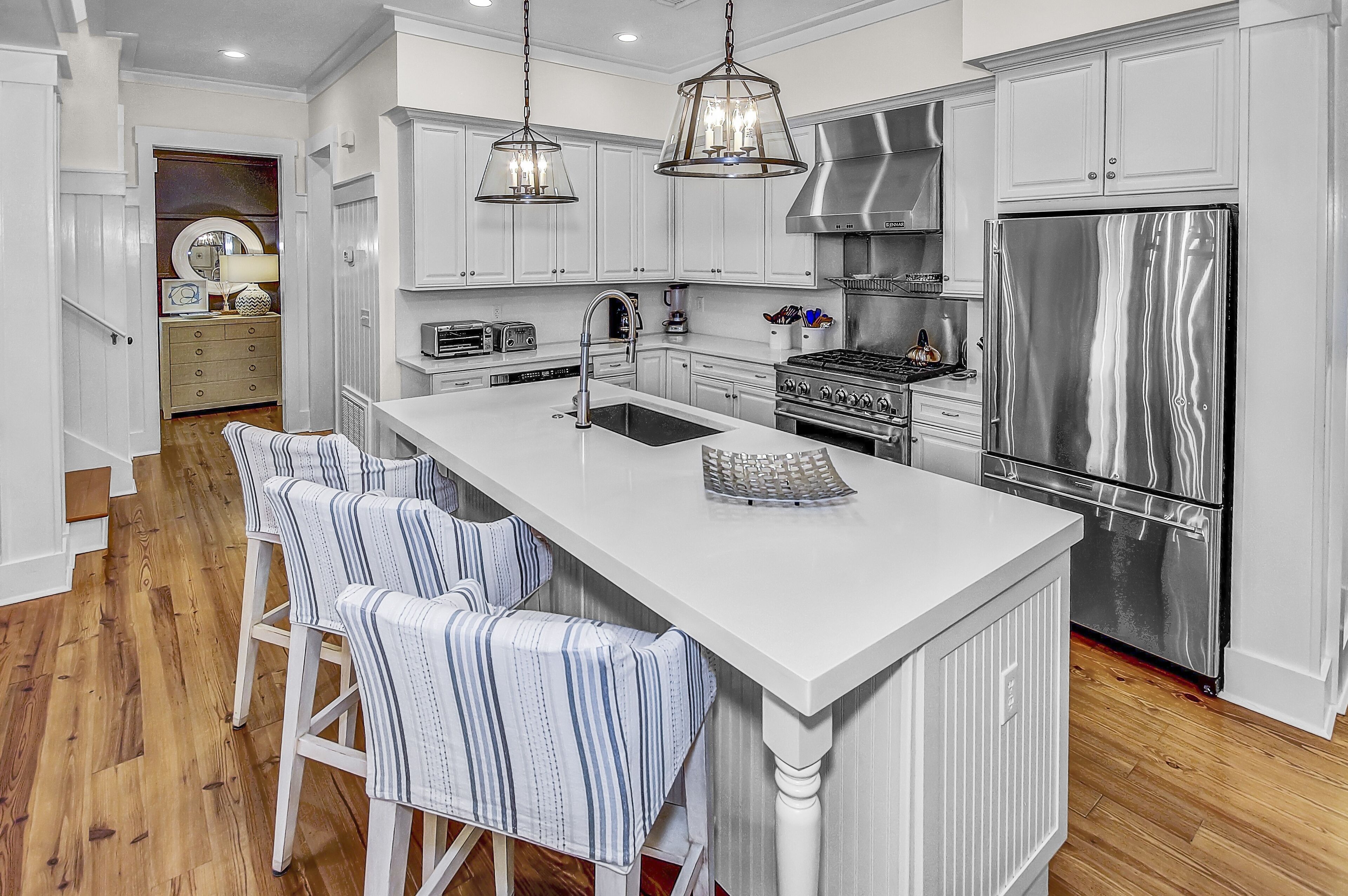 House, 4 Bedrooms | Private kitchen | Coffee/tea maker, fridge, oven, toaster