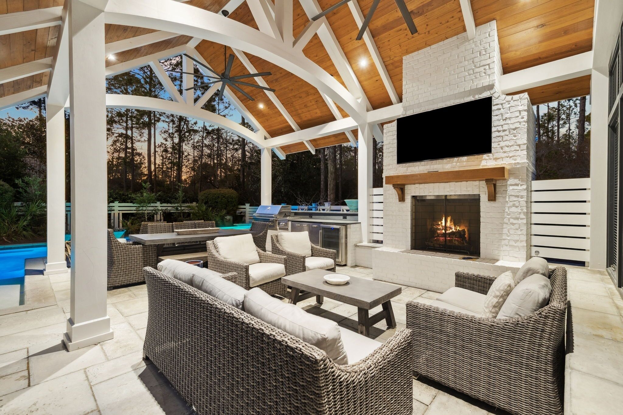 House, 4 Bedrooms | Terrace/patio