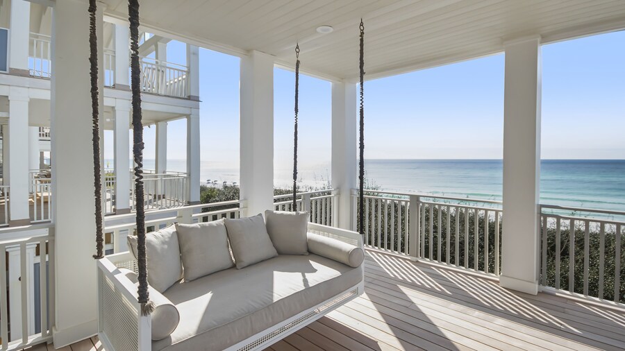 Buckeye On The Beach Gulf Front Seaside, Fl Right Next To Town Center, Sleeps 10! 4 Bedroom Home by RedAwning