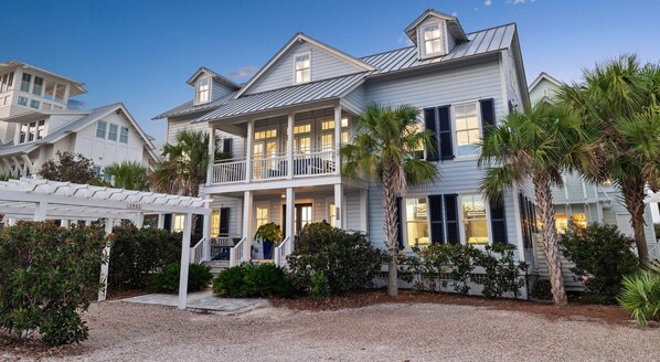 Hus - 5 soveværelser | Udendørsområde