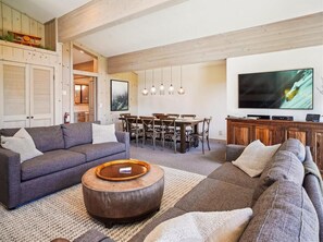 Smart TV, fireplace - Serene Forest-Front Retreat: 4BR Rocky Ridge Gem (Tahoe City)