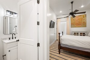 House, 4 Bedrooms | 4 bedrooms, free WiFi