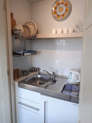 No. 27's Self-Catering Flat for a Memorable Break