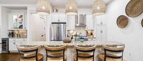 Casa, 4 habitaciones | Cocina privada | Frigorífico, horno, cafetera o tetera y tostadora