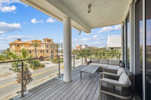 Condo, 3 habitaciones | Áreas de la propiedad